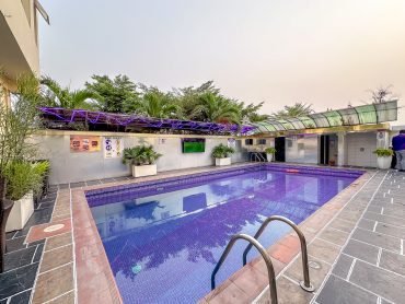 swimming pool in ikoyi lagos