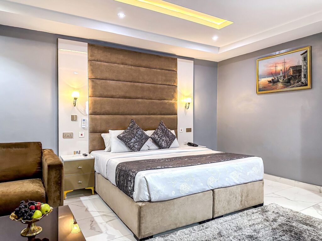 Diplomatic Suite