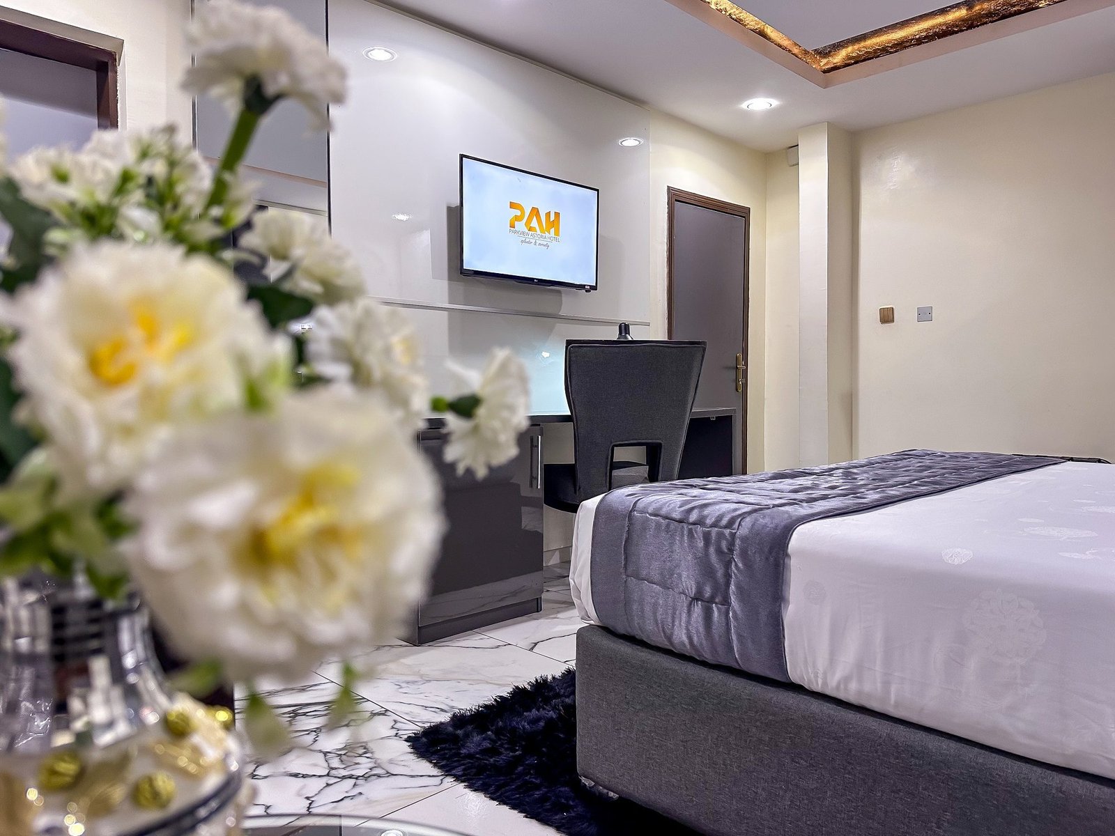Executive Suite